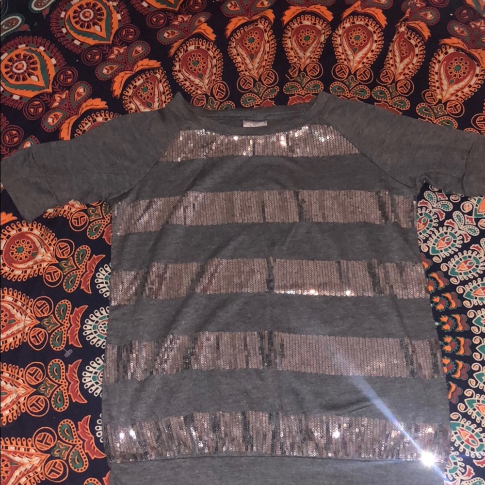 ✨sequin top size medium✨